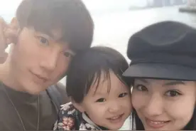 白冰自曝已离婚，前夫与郑元畅关系暧昧，网友：女神输给了男人？图片