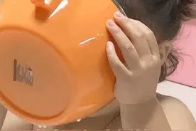 微信聊天表情包干啥啥不行，吃饭第一名图片