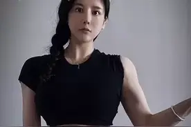 她身高178公分，体重130斤，却练出了无数人羡慕的好身材图片