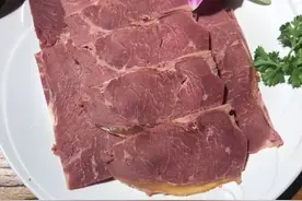 晋中平遥牛肉让人惊艳，而猫耳朵太过讨喜，你会喜欢上哪种美食呢图片