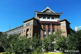 长春多家医院发布最新就诊通知：疫情期间取消现场挂号，实施预约挂号图片