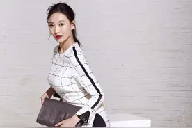 知性女神——周知图片