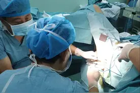 这项"妇儿技术"解决了老人多年痔疮顽疾，专家建议：这类人需及早治疗图片