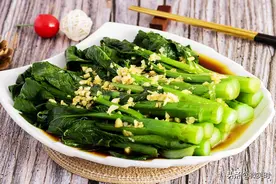 传说的广东人桌上必有青菜 日常爱喝汤 爱拖鞋出门 是真的么图片
