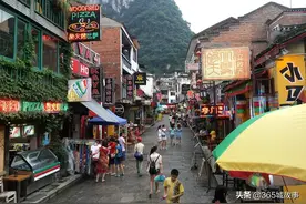 阳朔西街：现在对比8年前，我老了还是街变了？“诗和远方”没了图片