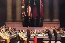 1989年裕仁天皇离世，数万民众前来吊唁，不少老年人相继自杀图片