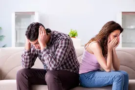一个离异男人的自述：荒诞的婚姻图片