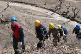 致敬老兵 永葆军人本色图片