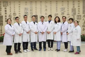 严谨求精，勤奋奉献全心全意为患者服务——渭南市中心医院重症医学科从无到有、从稚嫩到成熟的艰辛奋斗历程图片