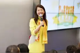 上海美女，北大毕业，掌管价值1000亿的公司，却0工资图片