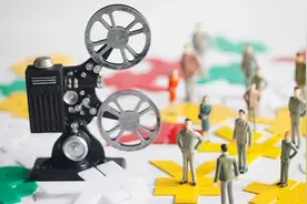 盗版贺岁电影“同步上映”？国家出手 严厉打击图片