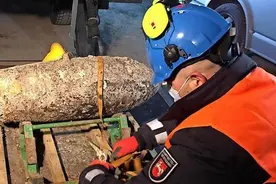 一枚二战炸弹在德国汉诺威被引爆清除图片