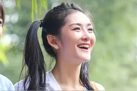 太尴尬！谢娜曝侄子考上清华，侄子抱怨：不想让人知道是明星侄子图片