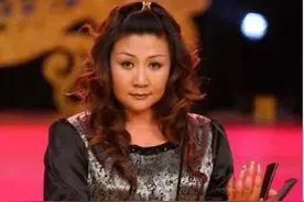 郭德纲妻子为继子郭麒麟避孕12年，郭麒麟感动落泪：亲妈后妈都爱图片