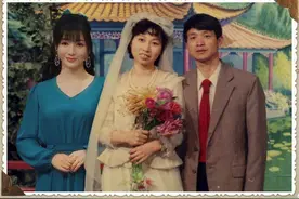 因父亲旧照登热搜，柳岩的人生遗憾仅来自于“红”的太晚？图片