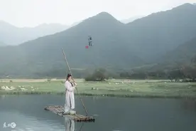 小说：开局把自己埋了，别人躺平我躺尸图片