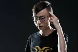 LOL水晶哥直播评价Uzi，一番话引来无数点赞，实在太敢说了图片