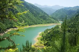 母女自驾穿越遂昌姚岭公路，惊险刺激担心落石，云上村庄世外桃源图片