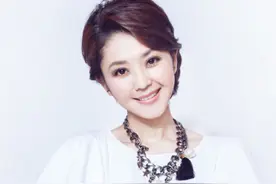 央视名嘴方琼，嫁大八岁二婚丈夫，如今儿子长这样图片