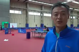女乒劳动节大扫除！秦志戬解释男队员能偷懒原因，刘国梁亲自训话图片