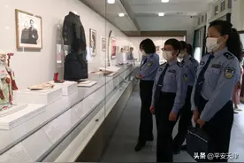 天津市女子看守所与监管总队保卫支队党支部共同开展“学党史、崇德增信、传承红色精神”主题党日活动图片