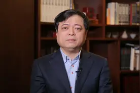 浙江温州知名富豪：从修鞋工到低压电器之王，身价172亿图片