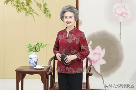 高档妈妈装，让妈妈更显年轻图片
