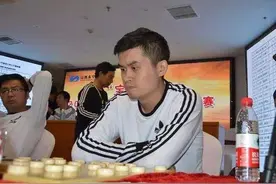 特级大师王天一佳局赏析20：王天一胜李首谦-仙人指路对进左马图片