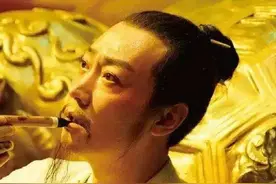 中亚农民挖出一石碑，揭开李白出生之谜：大唐居然强大到如此地步图片