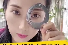 美女主播推广网络游戏，实则引诱玩家充值赌博！图片