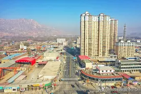 广河：三甲集镇高速路出口道路改造旧貌换新颜 营商环境 群众幸福感“升级”图片