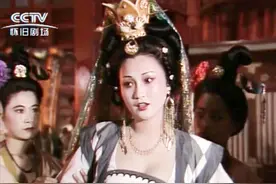 四版贵妃醉酒，有人吟诗，有人起舞，还有人在脱衣？图片