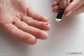 这4种情况下，您测的血糖就不准了，可能误导治疗，糖尿病患者一定要避开图片