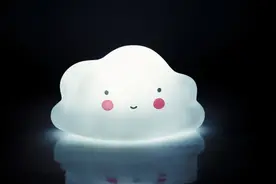 小夜灯会导致性早熟、影响视力和生长吗？哪些孩子更需要小夜灯？图片