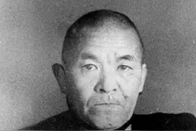 南云忠一：我的任务就是将舰队安全带回，这可是帝国海军全部家当图片
