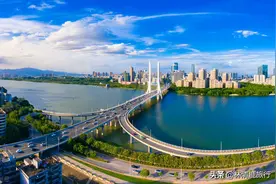 有山有湖，有河有海！这座外号鹅城的城市，太适合养老定居了图片