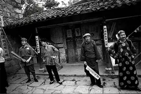 民国那么多人一掷千金去换"保长"这份工作，这份差事有多"肥"？图片