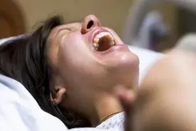 “不要用产钳，再让我试试”产妇的一句恳求，为孩子绕开产钳之痛图片