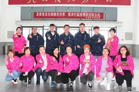 高铁迎接辽宁援鄂医疗队回家，这样操作靓了！图片