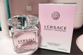 送女生香水你避不开5个选择，范思哲粉钻好闻持久，黑鸦片太甜腻图片