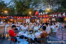 它曾被评为广东省顶级白酒，32年前被迫停产，单瓶价值近十万元图片