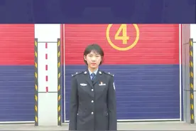 液化煤气罐着火怎么办？潍坊公安警花找了一位消防员小哥哥来解答！快看！图片