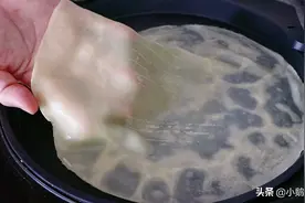 夏天必会的懒人凉皮，不洗面不用蒸，筋道爽滑，简单快速一次成功图片
