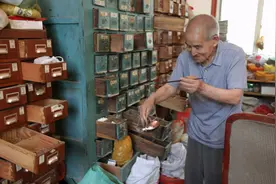 中国最后一位健在御医，现年103岁图片