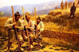 古代地多人少，农民为何却宁可被地主剥削，也不去开垦荒地？图片