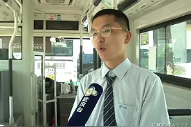 一城好人丨林顶：送一个口罩 还一份温暖图片
