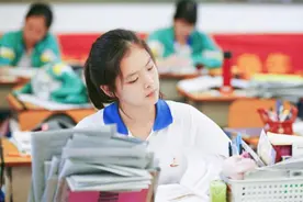 “养废”一个女生有多容易？家长以为是鼓励，实则是深深的打击图片