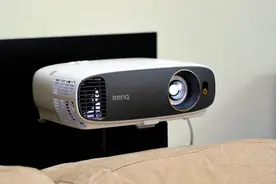 把电影院搬回家：明基W1700M真4K HDR投影仪评测图片