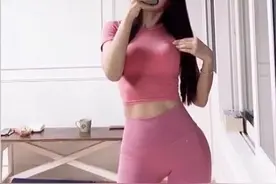 小说：轻轻的一个吻图片