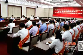 温县唯一！村医梁红玉荣获首届“焦作青年五四奖章”图片